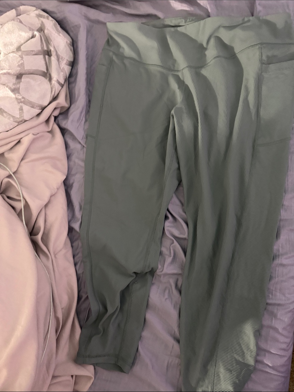 Old Navy Ribbed Leggings in Sage Green